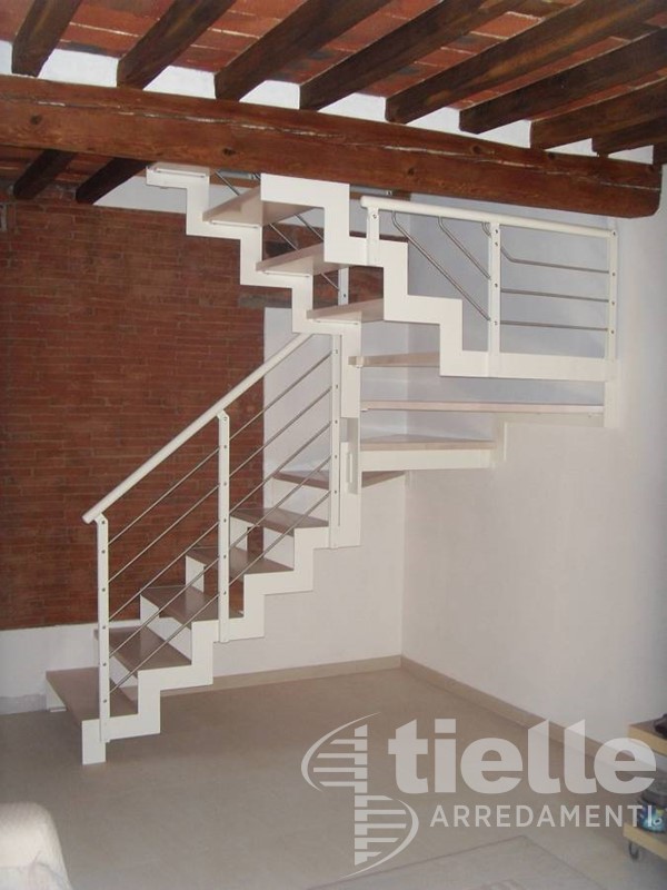 Scala a rampa con doppia struttura portante Scale a Giorno