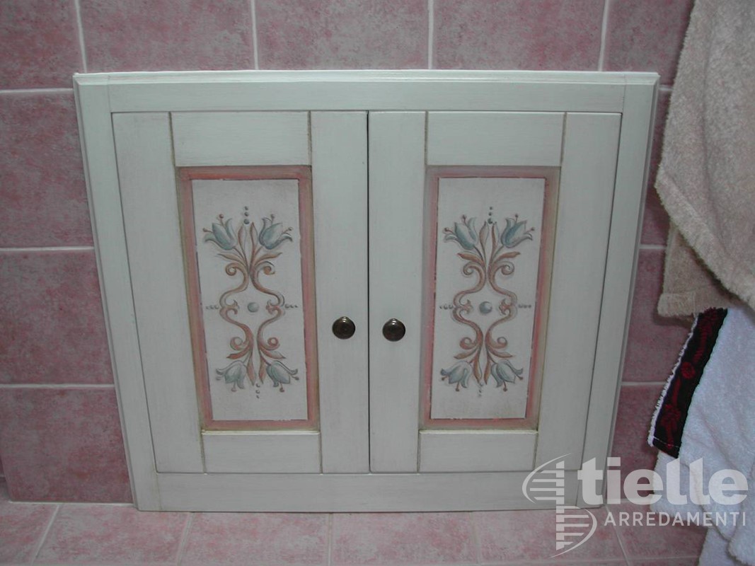 Mobiletto incassato per bagno Arredo