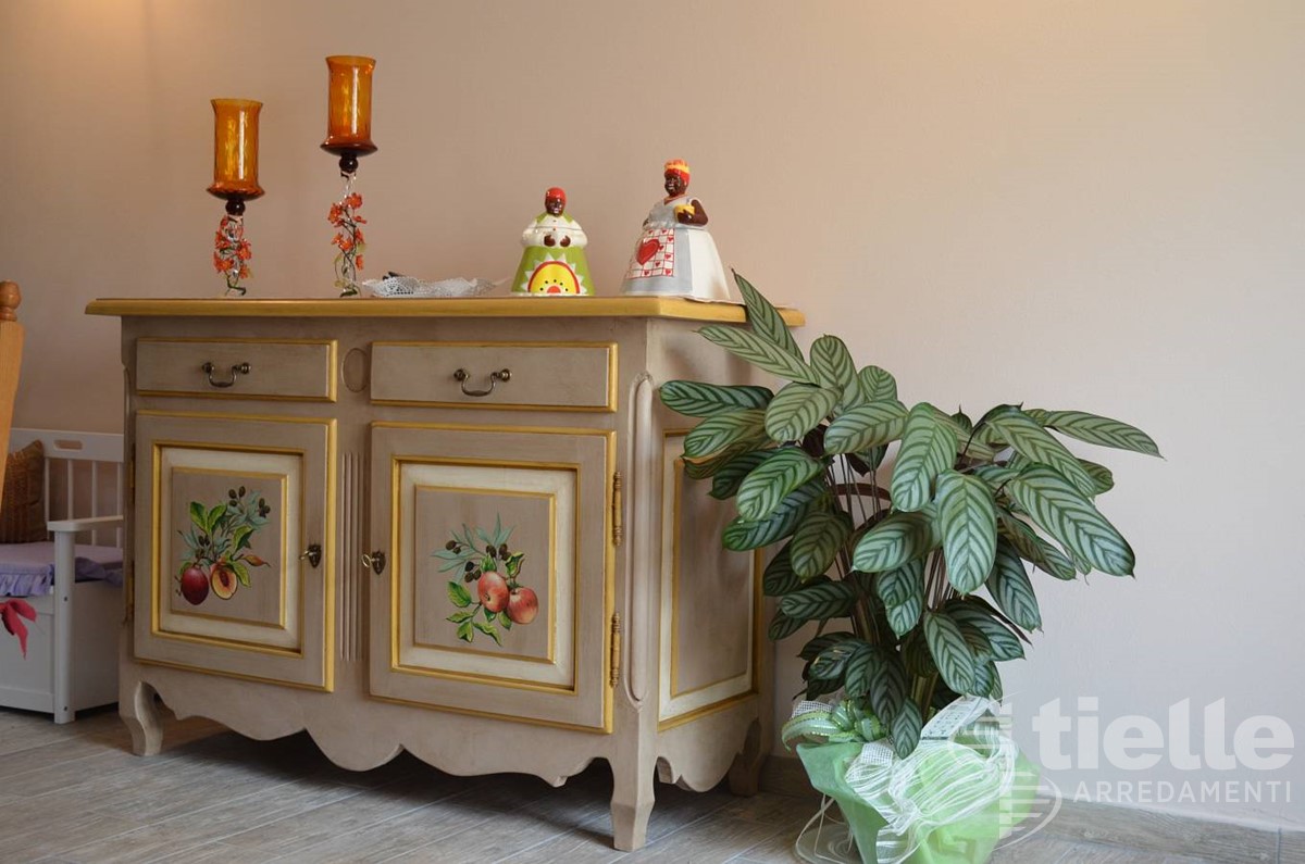 Credenzina a 2 ante Arredo