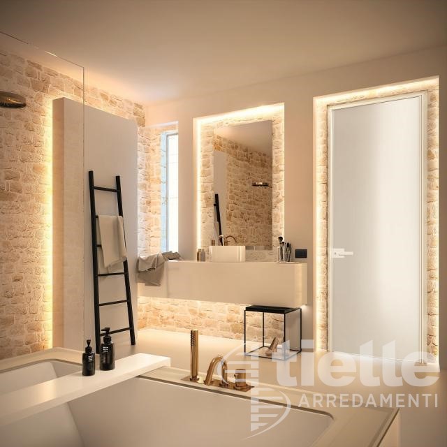 Porta a battente Henry Glass su stipite Isy. Porte